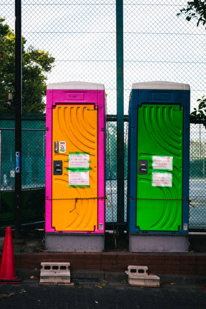Best Best portable toilet rental  in Renton, WA